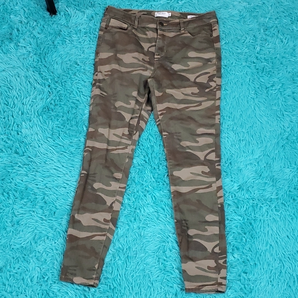 True Craft Skinny Camo Denim Pants